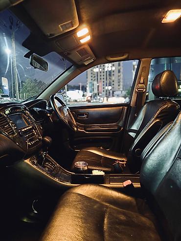 Toyota: Toyota Kluger: 2003 г., 3 л, Газ, Кроссовер — 7