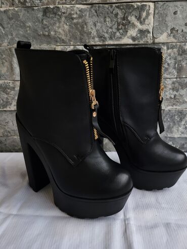 Čizme: Čizme, 35 — 8