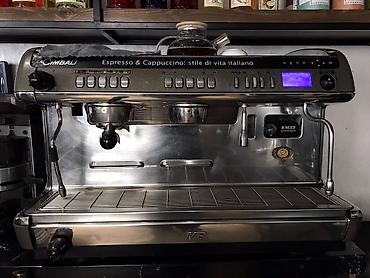 Профессиональные кофемашины: La Cimbali M39 Dosatron peşəkar espresso və kapuçino aparatıdır — 1