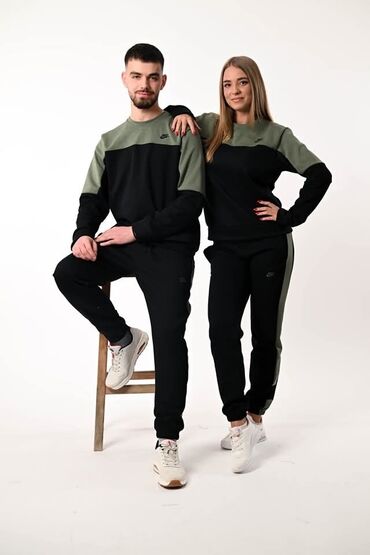 Gornji i donji deo: Novi modeli su stigli 🥰 Cena za komplet dve trenerke (muska i ženska — 14