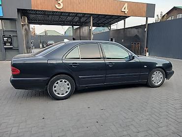 camry 1999: Mercedes-Benz E-Class: 1997 г., 2 л, Автомат, Бензин — 6