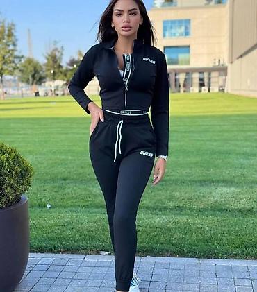 pull and bear dzemperi: Trenerke komplet Guess gornji i donji deo. - Gornji deo kraci sa — 9