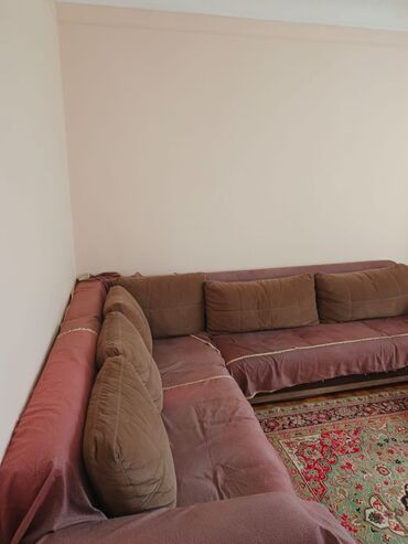 Qonaq otağı dəstləri: Masa və oturacaqlar — 4