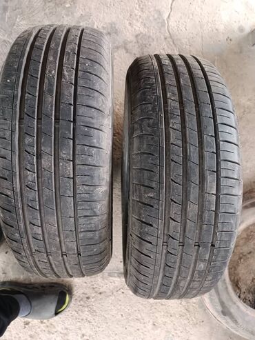 Шины: Шины 205 / 60 / R 16, Б/у, Пара, Легковые, Maxxis