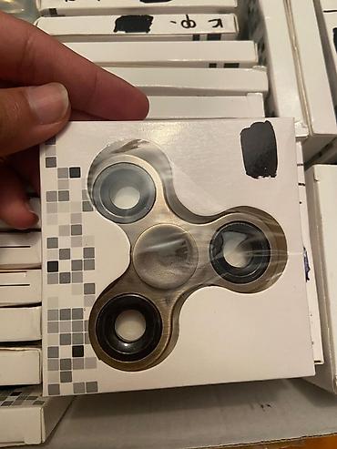 uçan spinner: Metal görünümlü üçqanadlı fidget spinner (Hand Spinner) - Korpus — 2