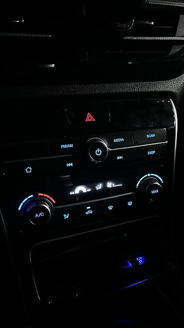 Changan: Changan Auchan A600 EV: 2019 г., Робот, Электромобиль, Минивэн — 13