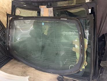 Заднее стекло автомобиля с обогревом - Тип: заднее ветровое стекло (в