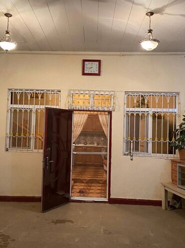 Həyət evləri və villaların satışı: Suraxanı 4 otaqlı, 146 kv. m, Orta təmir — 4