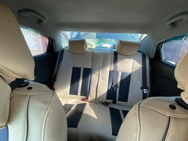 где взять авто в рассрочку: Kia Rio: 2017 г., 1.6 л, Механика, Газ, Седан