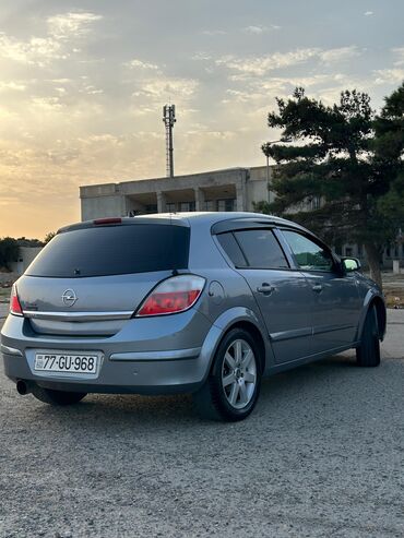 opel ölüxanaları: Opel Astra: 1.4 л | 2005 г. | 202000 км Хэтчбэк