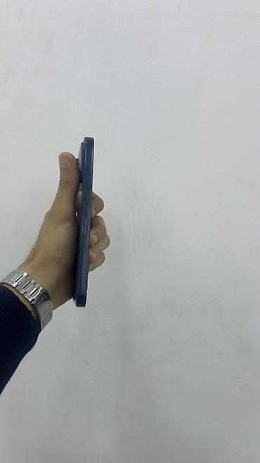 ipone 15 pro: 1 TB, Face ID — 3
