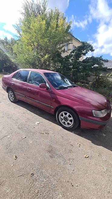 Toyota: Toyota Carina: 1997 г., 1.8 л, Механика, Бензин, Седан — 4