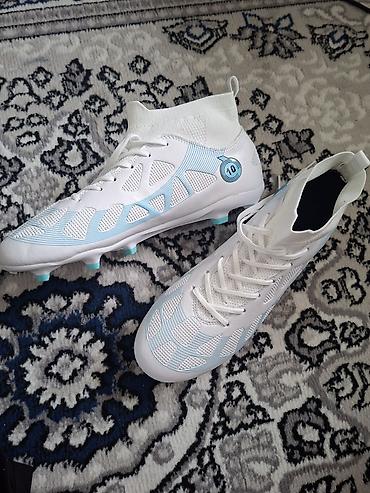 Butslar: ⚽️ Yeni, çox rahat futbol butsisi – Premium dizayn! Satılır: Yeni — 2