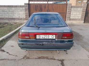 машина аутбек: Mazda 626: 1991 г., 2 л, Механика, Бензин, Хэтчбэк