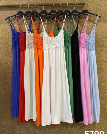 Haljine: 2100 na lalafo.rs — 13 Haljine: 2100 — 13