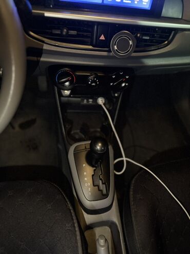 Kia: Kia Morning: 2017 г., 1 л, Автомат, Бензин, Хэтчбэк — 9