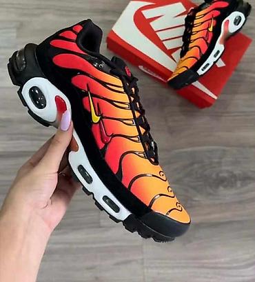 nike tn papuce: A Klasa 
Cena 7500 din
 Brojevi 41-46

PS✨vp — 2