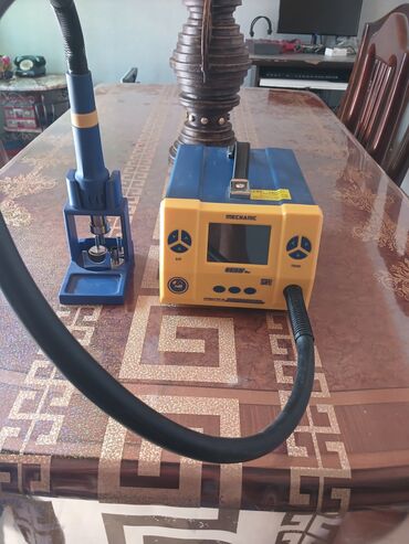 Tavan: Bu lehimləmə stansiyası elektrik və elektronika işləri üçün nəzərdə