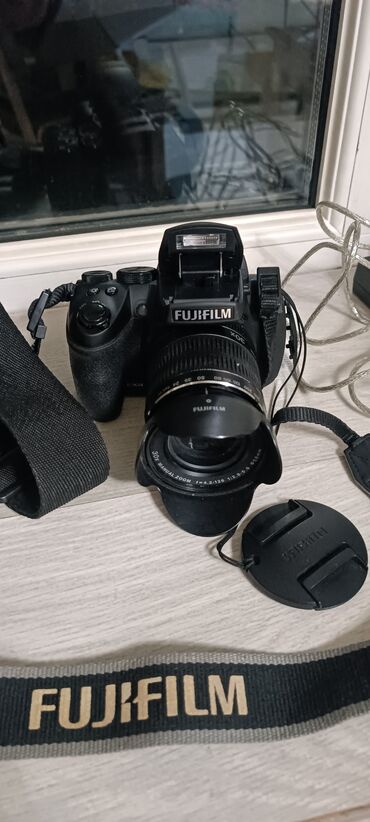 видеокамера на авто: Продаю Фотоаппарат Fujifilm finepix HS 30 EXR. Zoom-30x и