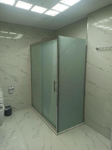 Duş kabinaları, arakəsmələr: Yeni Üstü açıq kabina, Künc üçün — 17