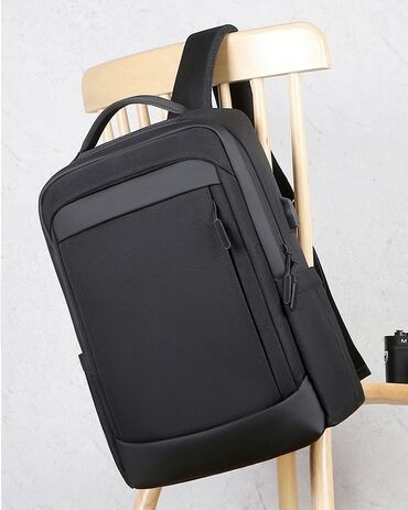 рюкзак для спорта: Снова в наличии Оригинальный рюкзак с usb портом и встроенным