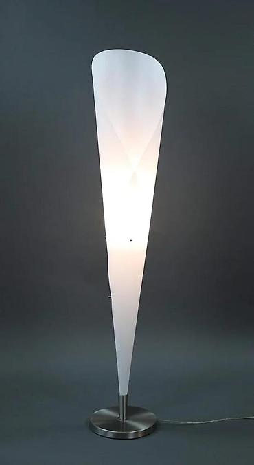 Stilske lampe: Podna lampa Tulip – bela, EU utikač, 1x E27 - Dizajn inspirisan — 10