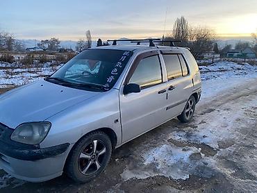 Toyota: Toyota Raum: 1998 г., 1.5 л, Автомат, Бензин, Универсал — 3