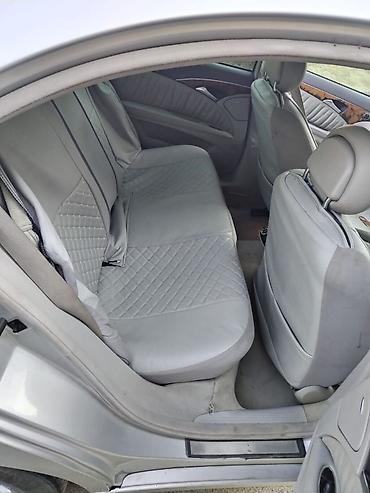 kıa: Mercedes-Benz E-Class: 2.7 l | 2002 il Sedan — 4