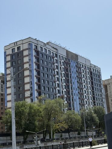 дом на первой линии: 3 бөлмө, 97 кв. м, Элитка, 12 кабат, ПСО (өзү оңдоп түзөтүп бүтүү үчүн)