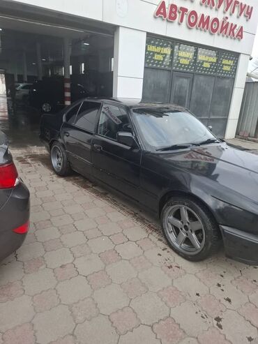 е34 коробка: BMW 5 series: 1989 г., 2.2 л, Механика, Бензин, Седан