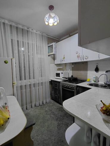 Продажа квартир: 3 комнаты, 58 м², 104 серия, 3 этаж — 8