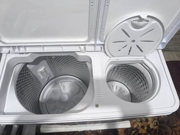 стиралныи машина: Полуавтоматическая стиральная машина с отжимом, вертикальная загрузка