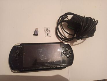 PSP (Sony PlayStation Portable): Псп в хорошем состоянии в комплектации входит переходники зарядник