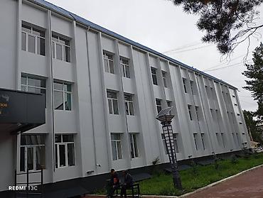 хоз постройки: Аренда офисов, 1000 м², В административном здании — 1