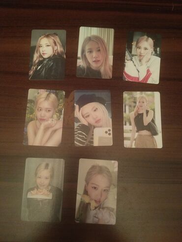 bir qadin 145: K-pop fotocardı Rose biri 50 qepikdi