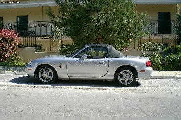 Mazda: Mazda MX-5: 1.6 l | 1999 year Cabriolet