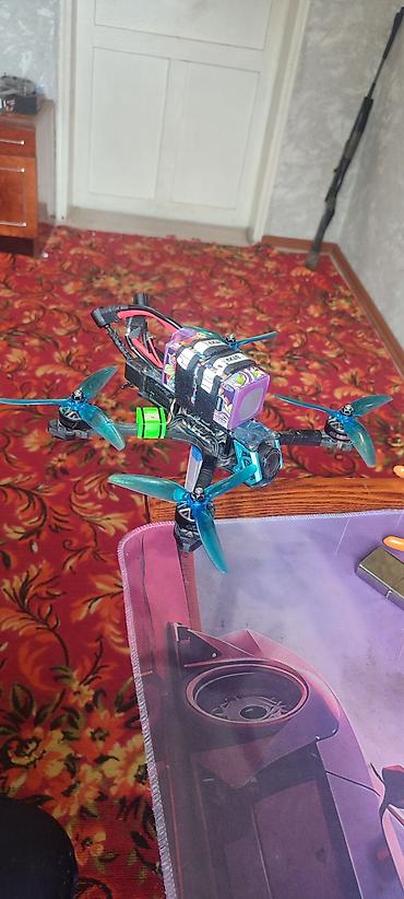 core 2: Fpv квадракоптер рама: axisflying manta 5 дюймов моторы: axis 2207 — 6