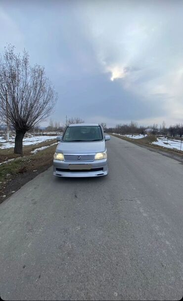 Honda: Honda Stepwgn: 2003 г., 2 л, Автомат, Бензин, Минивэн — 6