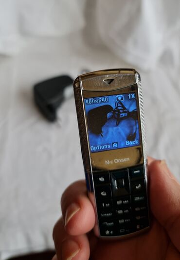 Ostali mobilni telefoni: Mc Onsen mobilni telefon sa punjačem - Brendirani model: Mc Onsen - — 9