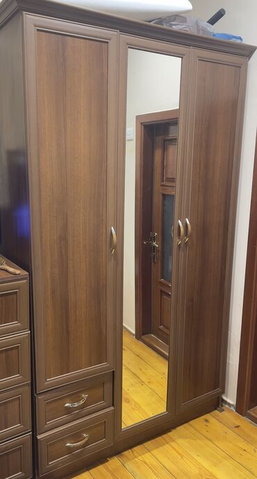 mebel şfaner: Гардеробный шкаф, Б/у, 2 двери, Распашной, Прямой шкаф, Азербайджан