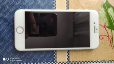 iphone 8 pilus: IPhone 8, 64 GB, Gümüşü, Barmaq izi