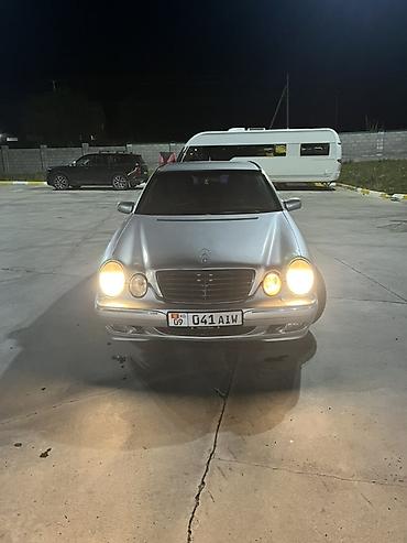 машина кроссовер: Mercedes-Benz E-Class: 2000 г., 2.7 л, Автомат, Дизель, Седан — 1