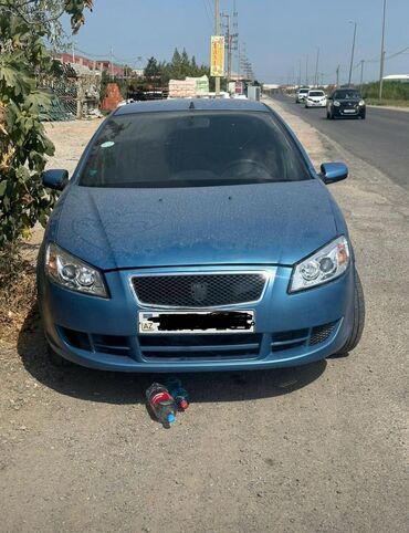Iran Khodro : 1.6 l | 2014 il 220000 km Sedan