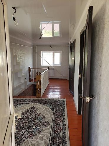 Продажа коттеджей и домов: Продаю 2 ет дом 🏠 ж/м Ак бата Адилет конушу участок 4 соток всё — 3