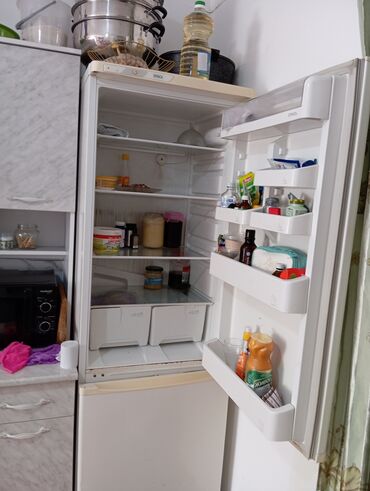 кара балта холодилник: Муздаткыч Колдонулган, Эки камералуу, 50 * 185 *