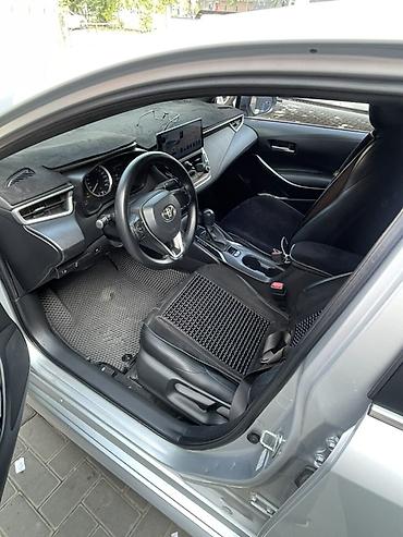 на corolla: Toyota Corolla: 2020 г., 1.8 л, Вариатор, Гибрид, Седан — 4