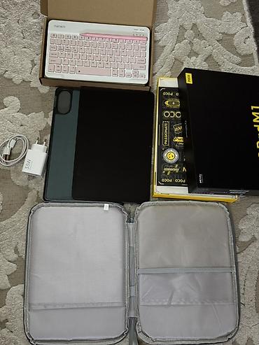 honor pad 9: POCO Pad M1 — планшет с большим экраном и полным набором аксессуаров — 1