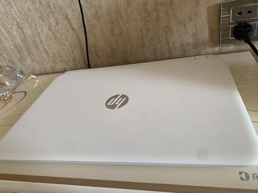 hp pavilion 17: HP Pavilion, 14.3 ", Intel Core i5, 1 TB