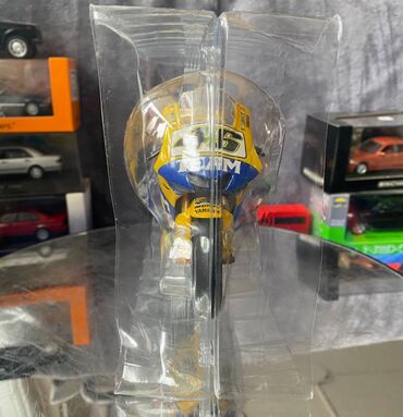 Avtomobil modelləri: Коллекционная модель Yamaha YZR-M1 #43 Valentino Rossi MotoGP 2006 — 8