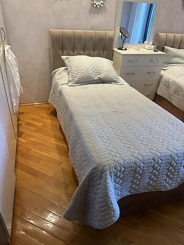 matras satilir: Yuxarı qalxan mexanizmli tək nəfərlik çarpayı - Ölçü: standart tək — 1